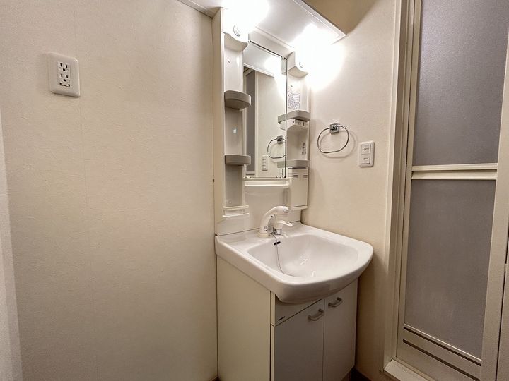 ディアハイム江波104号室のその他画像