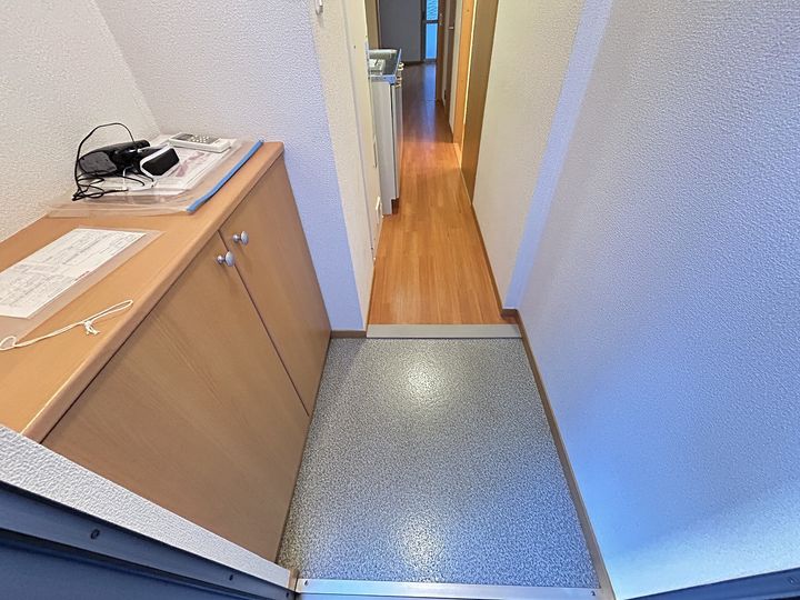 ディアハイム江波104号室の玄関