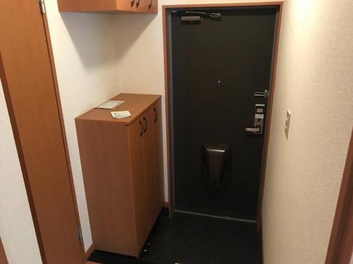 サンクスハイムの玄関