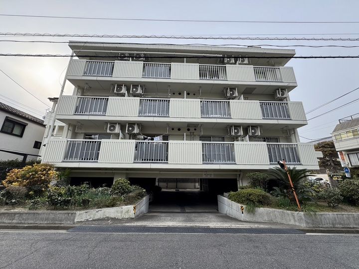 第6みぞたコーポ408号室の外観