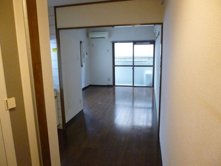 グリーンハイツ草津Ⅱ402号室の内装