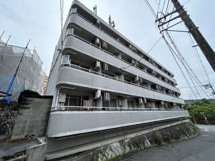 ハイツたかす206号室の外観