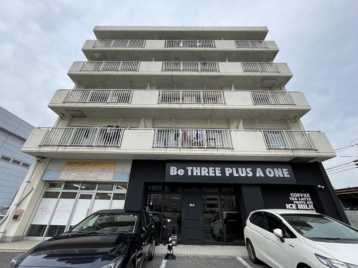 エム・シービル201号室の外観