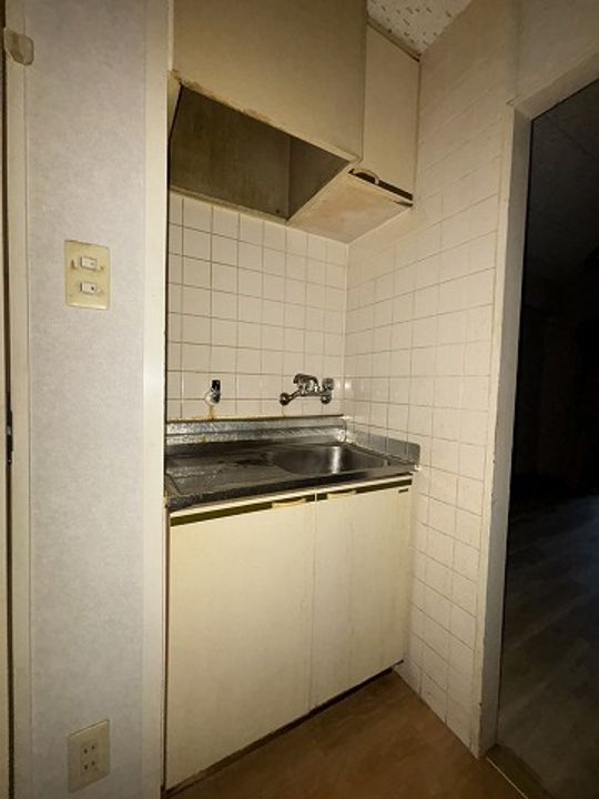 レジェンド呉中央(旧広瀬ビル)502号室のキッチン