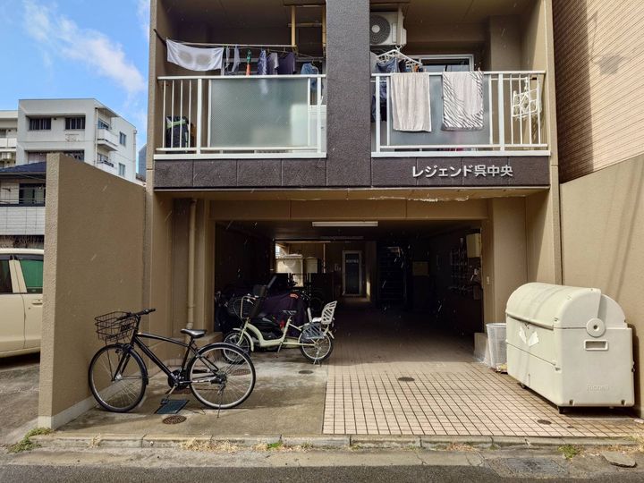 レジェンド呉中央(旧広瀬ビル)502号室の外観