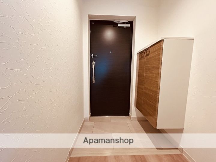 ブランシエスタ広島駅の玄関