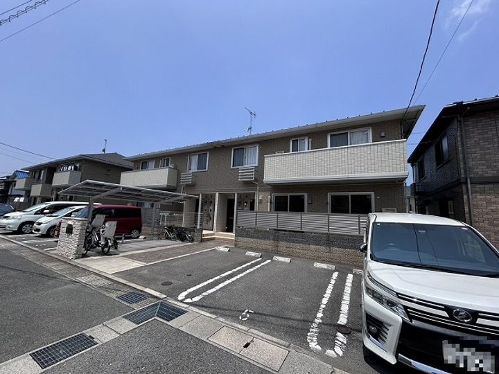 サントーク東原E棟の外観