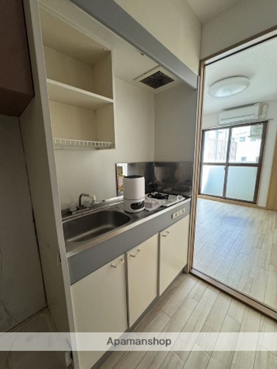 NKビルのキッチン