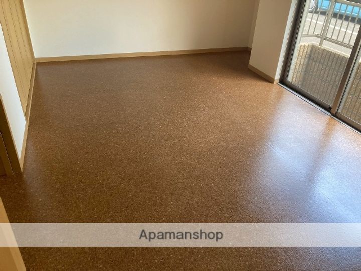 apartment IN EAST105の居間