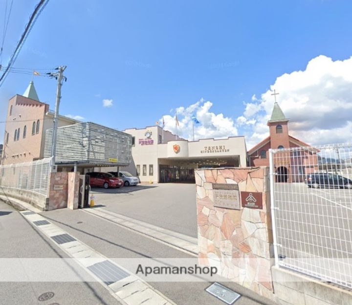 パルティーレの周辺