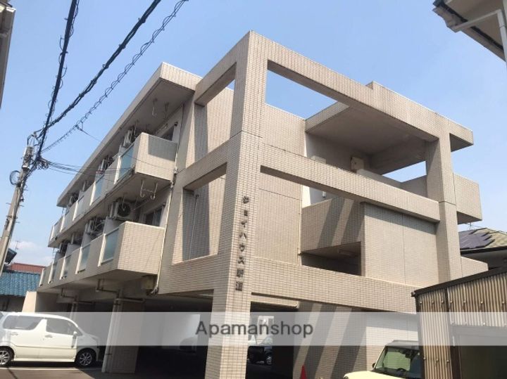 ジョイハウス新涯303の外観