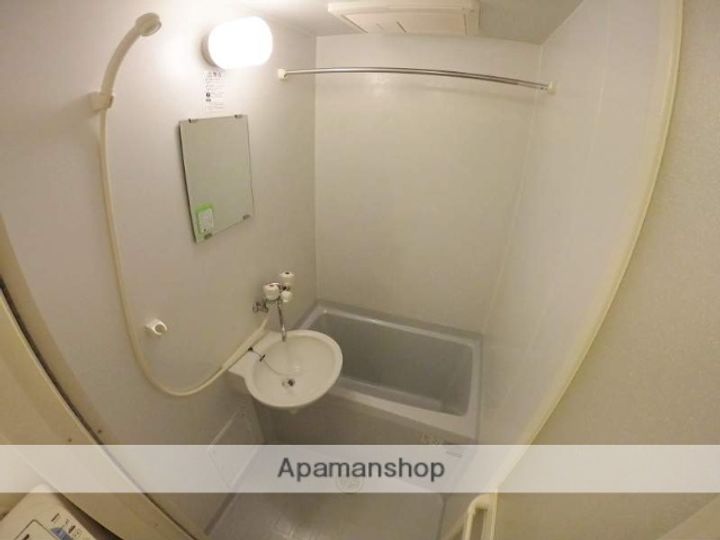 ローズシャンブルの風呂