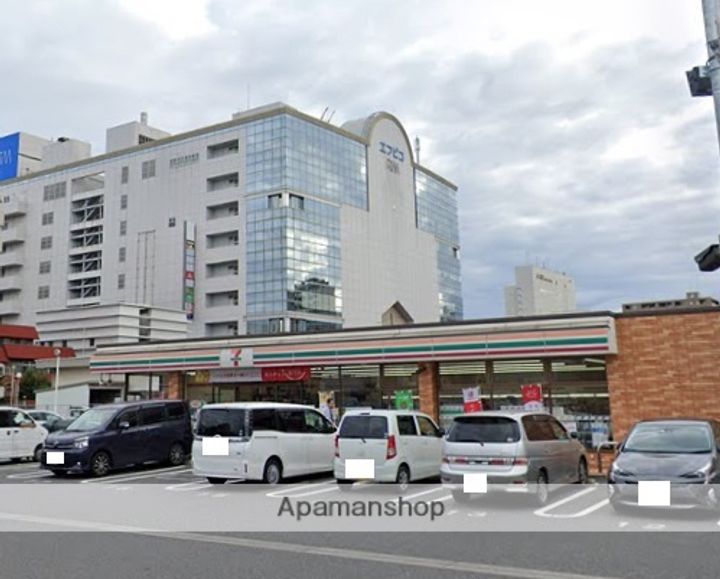西町ロイヤルスクエアの周辺