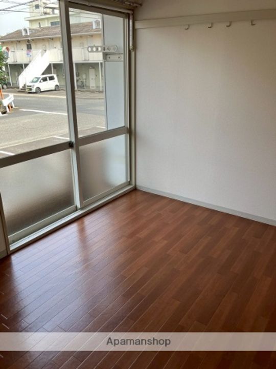アーバン東福山の居間