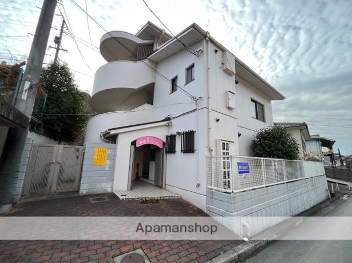 第二塚本マンション302の外観