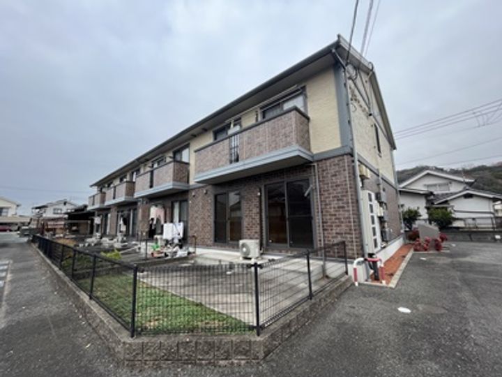 アドラブール戸手の外観