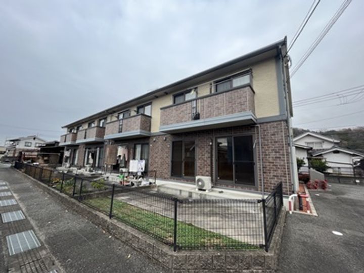 アドラブール戸手の外観