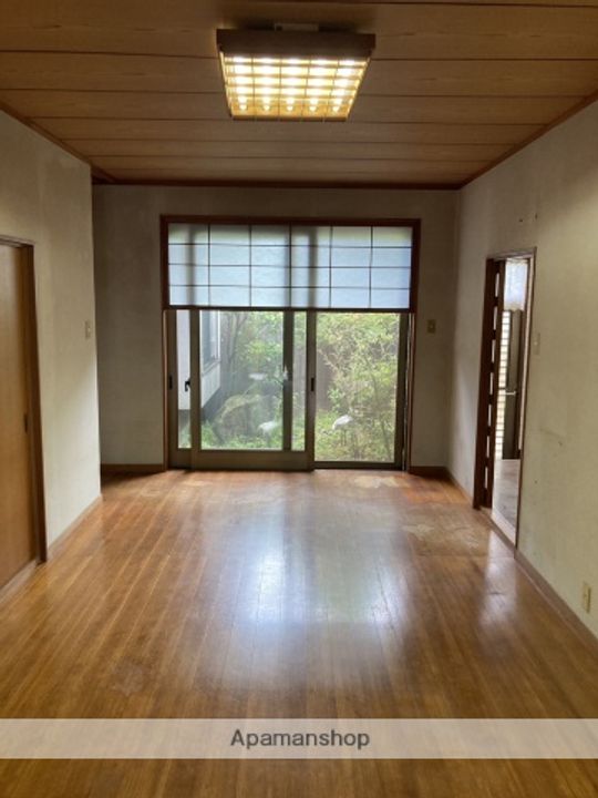 広島県福山市蔵王町4丁目(一戸建)の賃貸物件戸建ての玄関