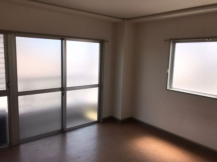 パラツイーナ光南の居間