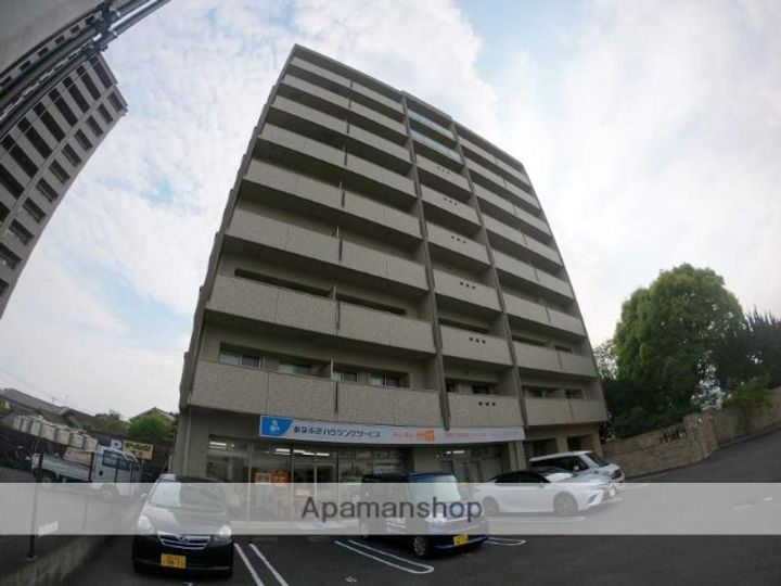 AXiS西桜町の外観