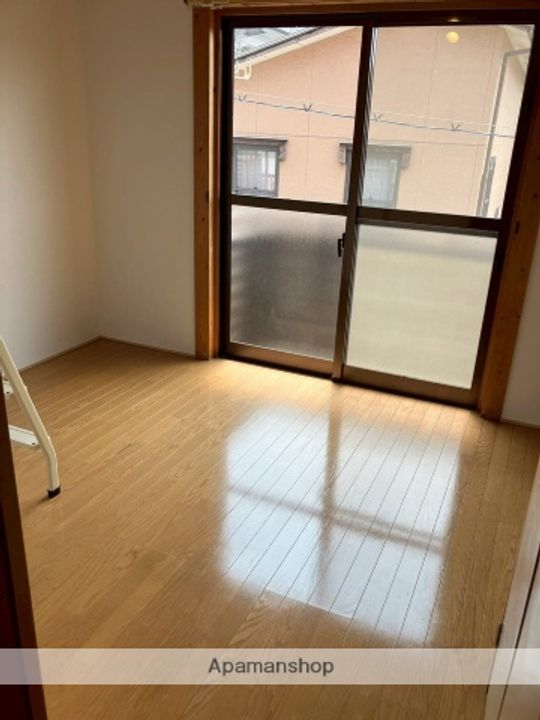 チェルシーハウス203の居間