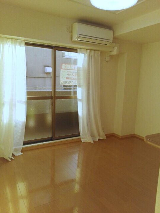 ベルフロンテの居間