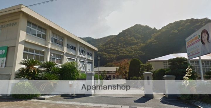 レジデンス中之町 1番館201の周辺