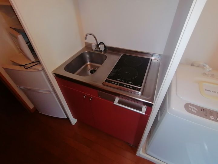 レオパレス皐月203のキッチン