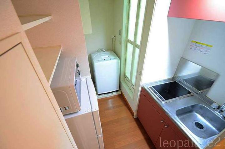 レオパレス山の手203のキッチン