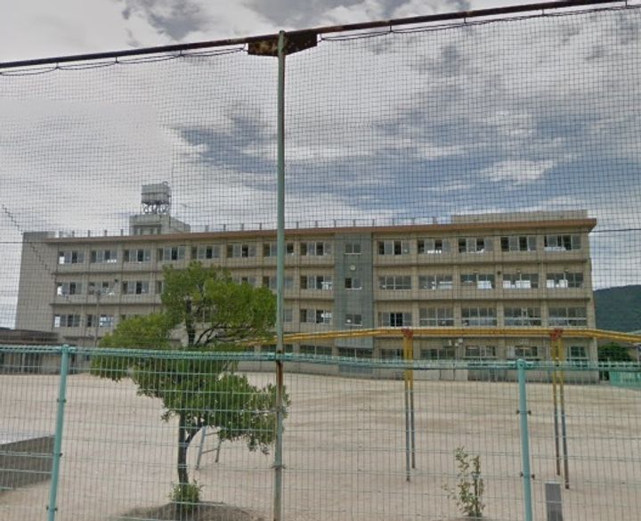 パレス新浜 A棟の周辺