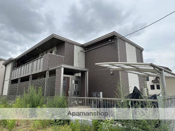 エストレーノの外観