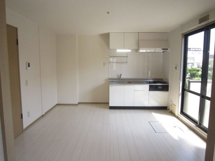 フレッシュグリーン21 B棟の居間