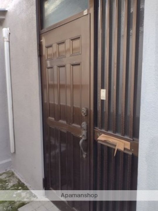 広島県福山市南本庄5丁目(一戸建)の賃貸物件戸建ての玄関