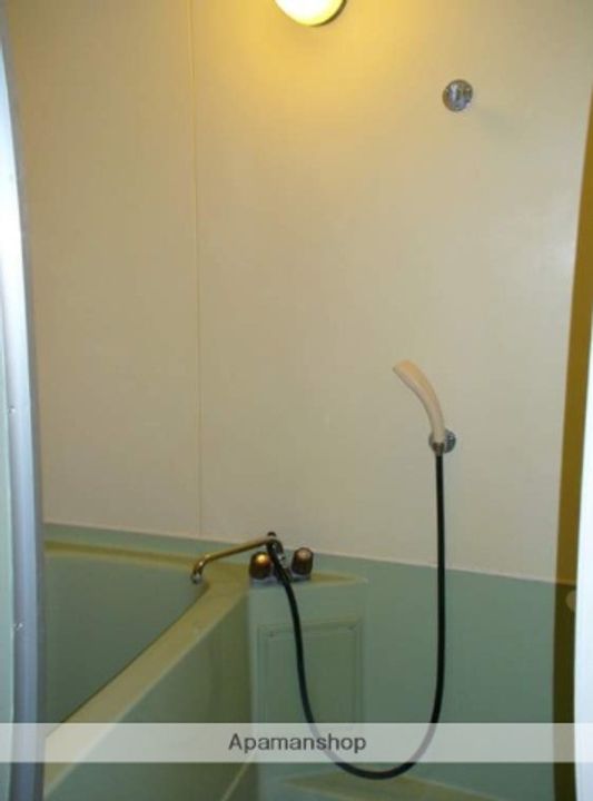 大本ビルの風呂