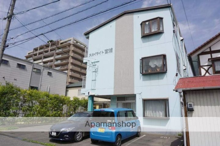 スカイライト宮浦302の外観