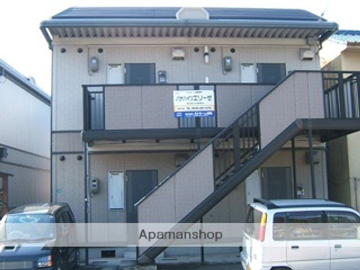 広島県福山市本庄町中4丁目の賃貸アパートの外観