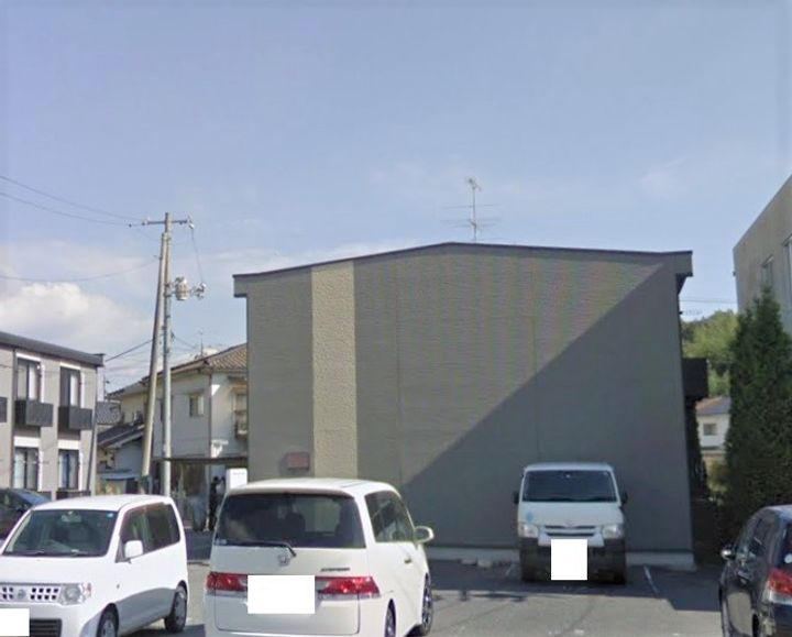 レオパレス本郷B203の外観