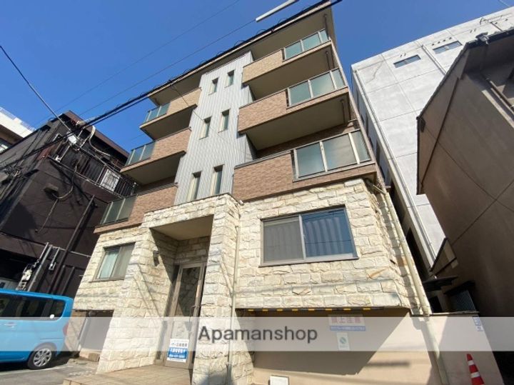 ポルシェ松浜の外観