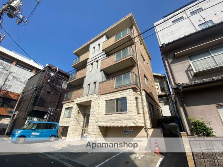 ポルシェ松浜の外観