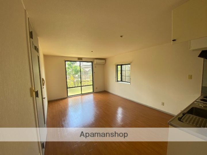 サンビレッジ城西 B101の居間