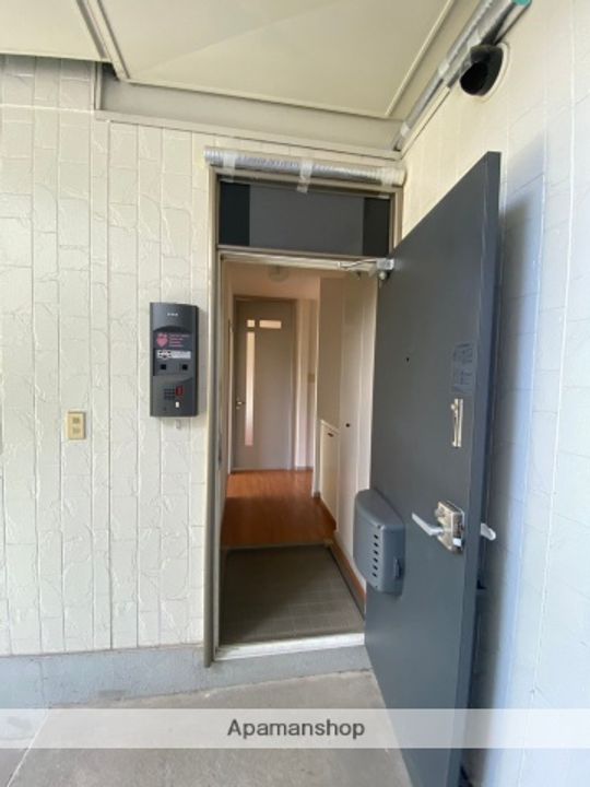 サンビレッジ城西 B101の玄関