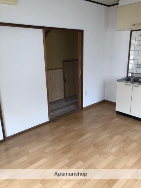 広島県福山市山手町7丁目(一戸建)の賃貸物件戸建ての居間