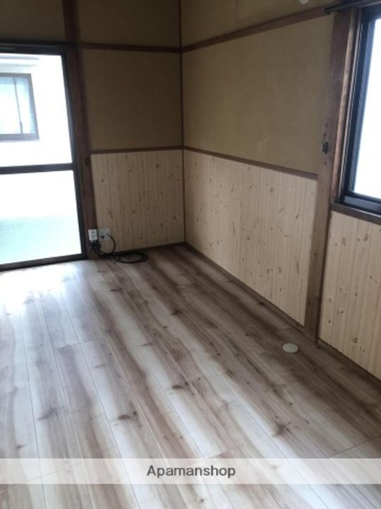 広島県福山市山手町7丁目(一戸建)の賃貸物件戸建ての居間