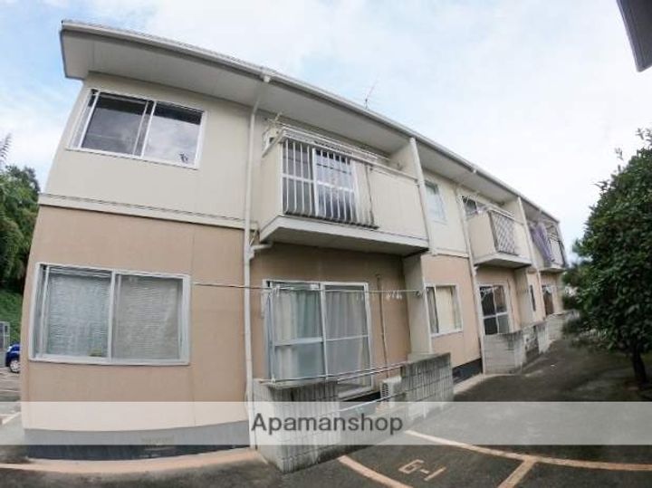 ラピタ横尾の外観