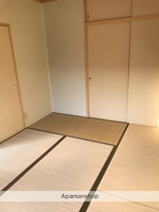 オリーブコート曙C棟の内装