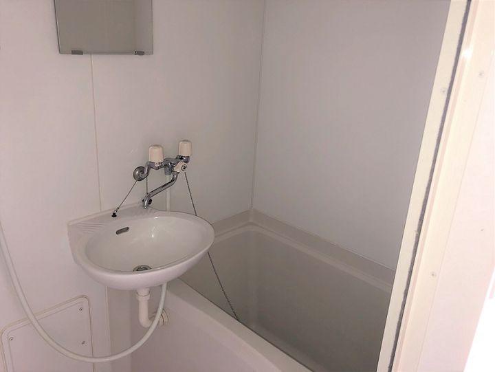 レオパレス希望 WISHの風呂