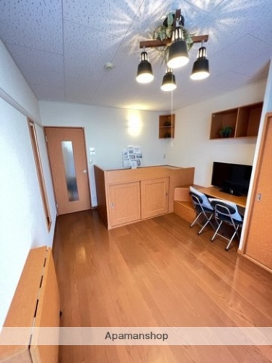 シエル神辺202の居間