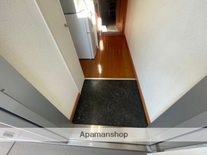 シエル神辺202の玄関