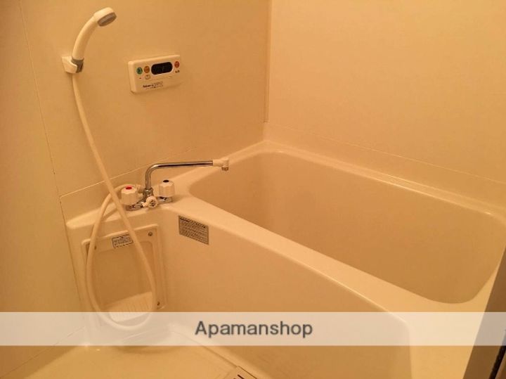 ローズマリー103の風呂