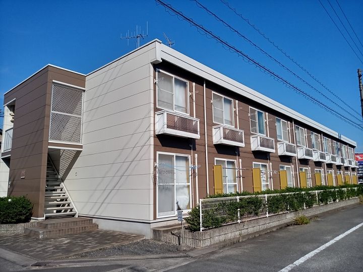 レオパレスアベニュー新涯Ⅱの外観